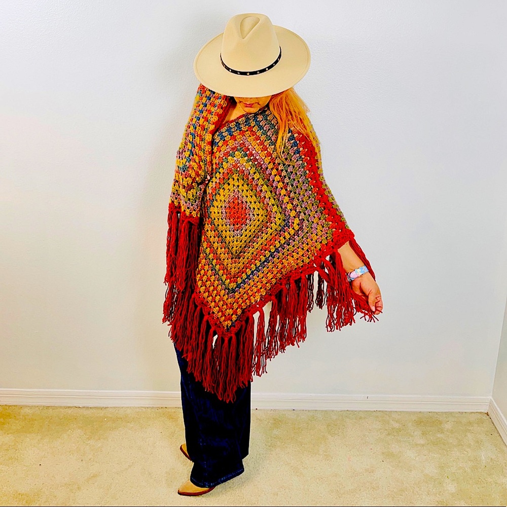 Atimaitz My Boho Soul Habdmade Crochet shawl